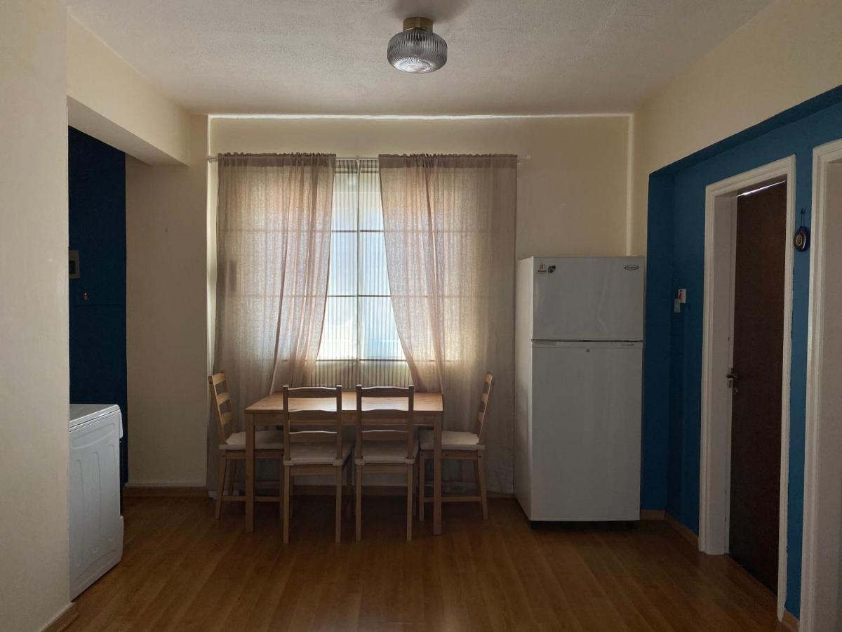 Lovely , Cozy , Modern Seaside Apartment Larnaca Esterno foto